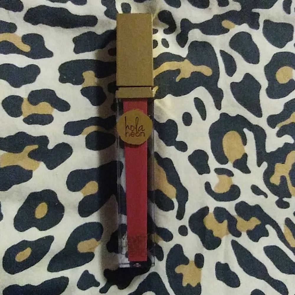 Velvet Liquid Lipstick